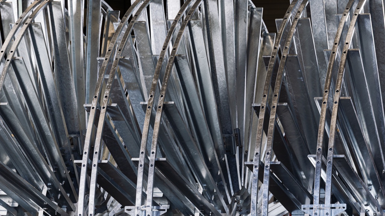 Traitement des pièces métalliques – peinture, galvanisation et passivation inox